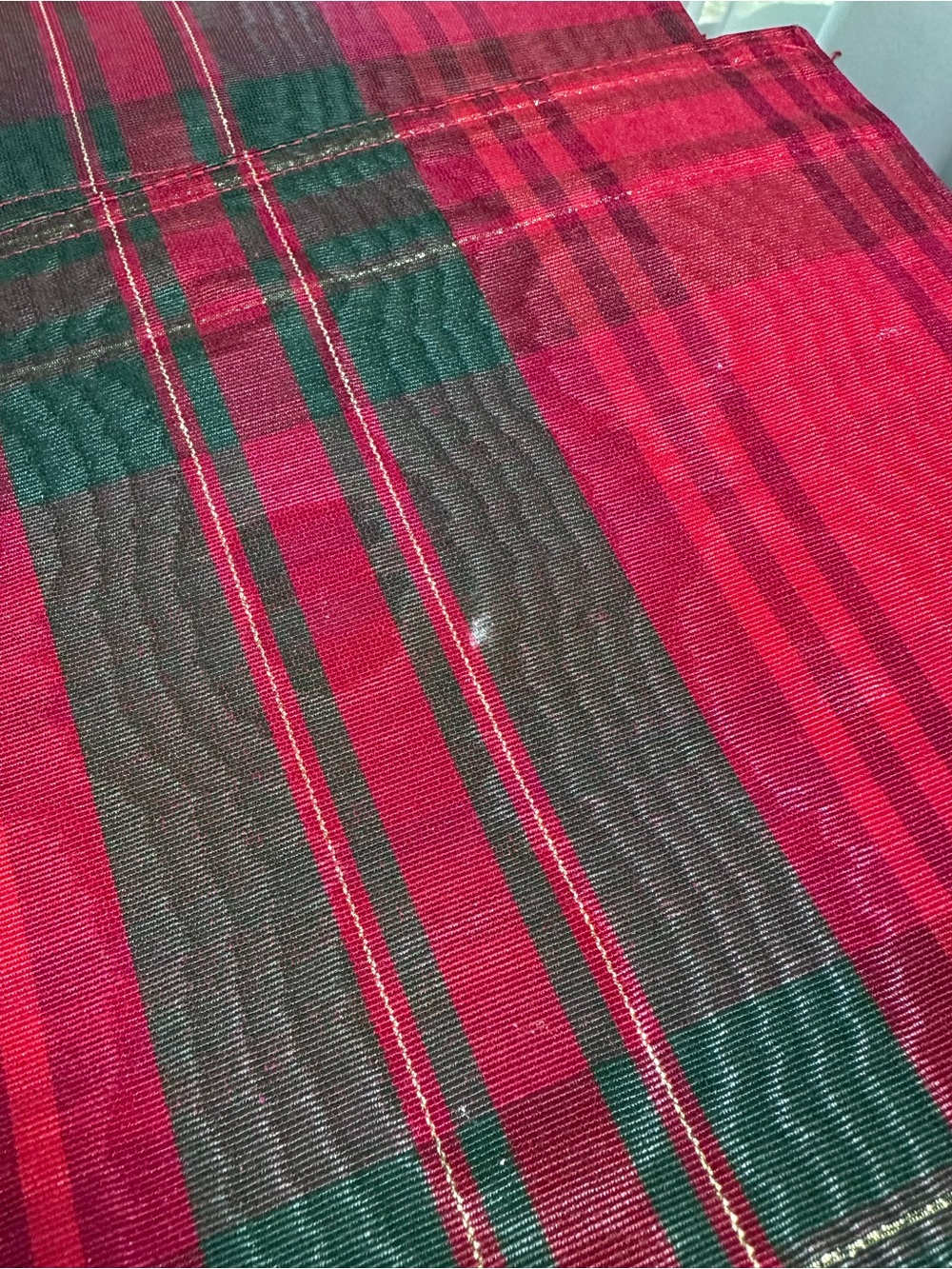 Red Green Christmas Holiday Traditional Tartan Plaid Table Placemats - Set of 4 - Picture 7 of 12